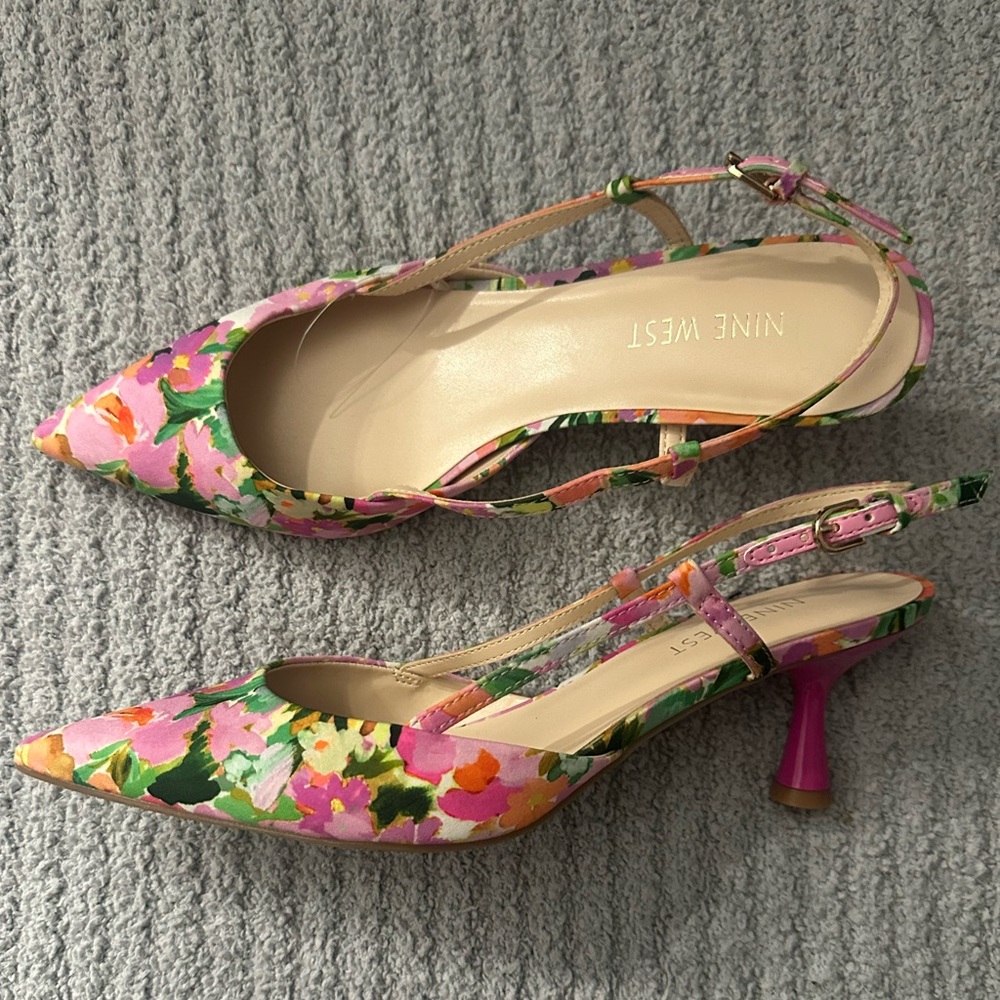 Nine West Floral Kitten Heel